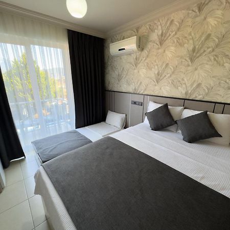Sardunya Hotel Fethiye Esterno foto