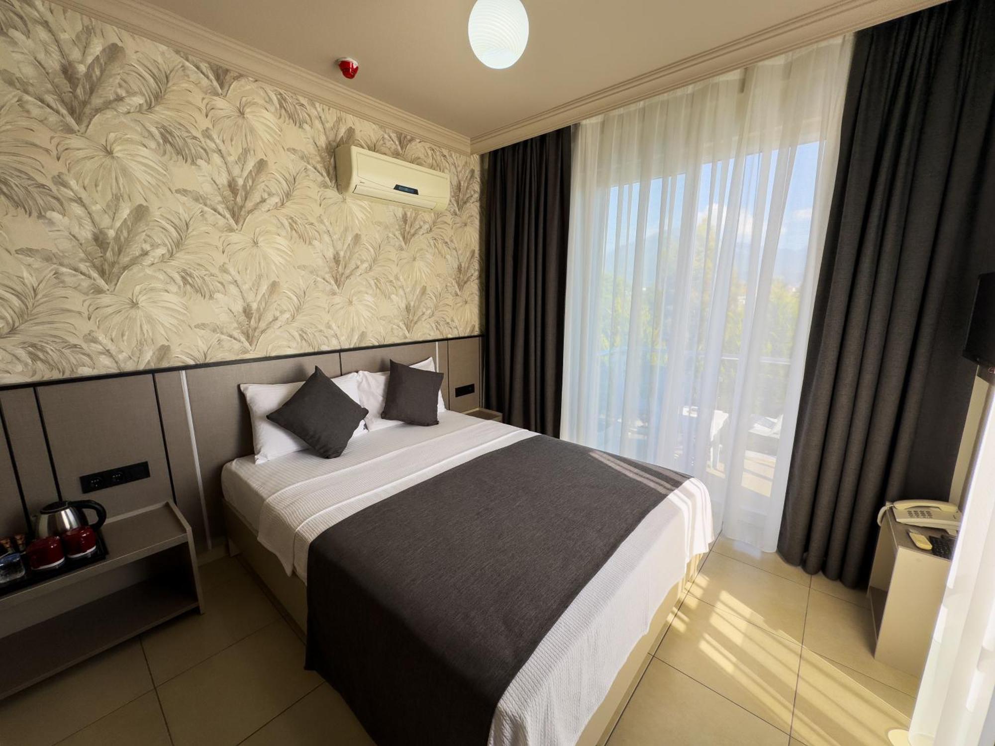 Sardunya Hotel Fethiye Esterno foto