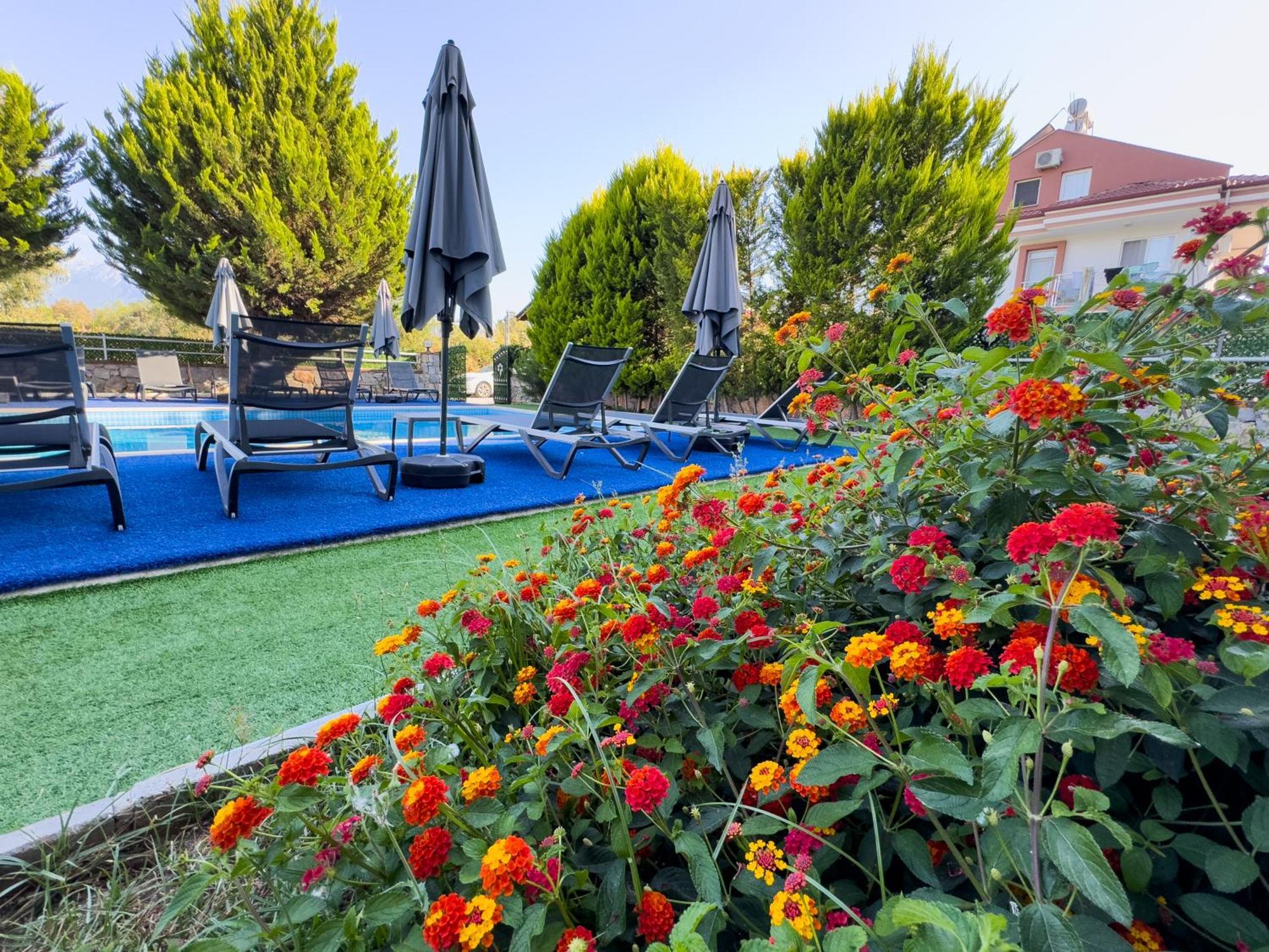 Sardunya Hotel Fethiye Esterno foto