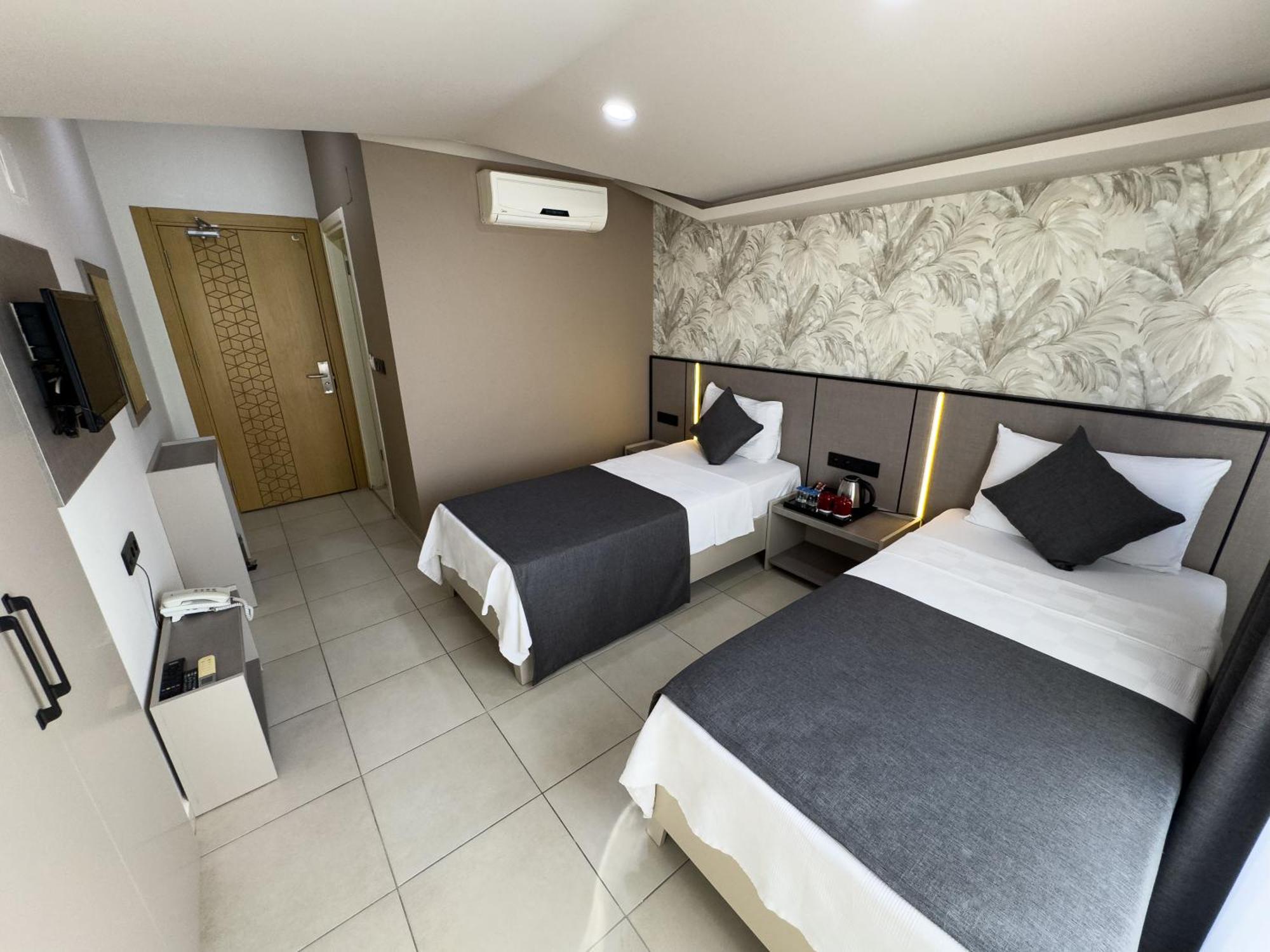 Sardunya Hotel Fethiye Esterno foto